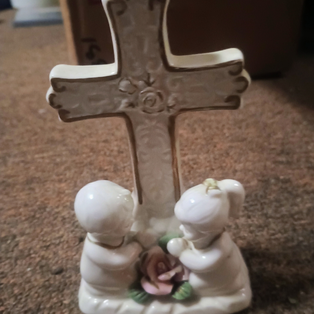 Ceramic Cross with Children Praying